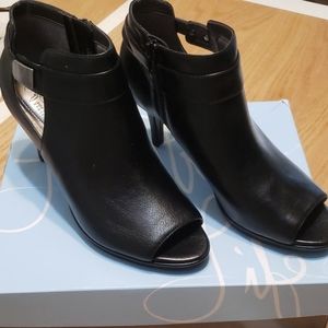 Life Stride Peeptoe Bootie